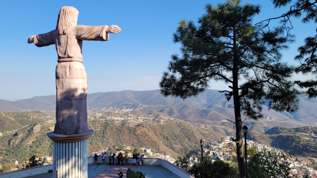 El Cristo Panoramico in Taxco